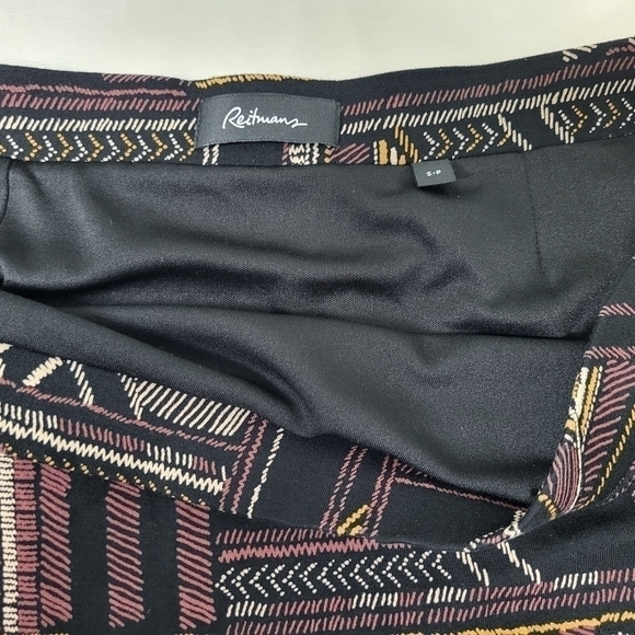 REITMANS Skirt. Size Small. Cute Fall Colors. - Picture 3 of 7